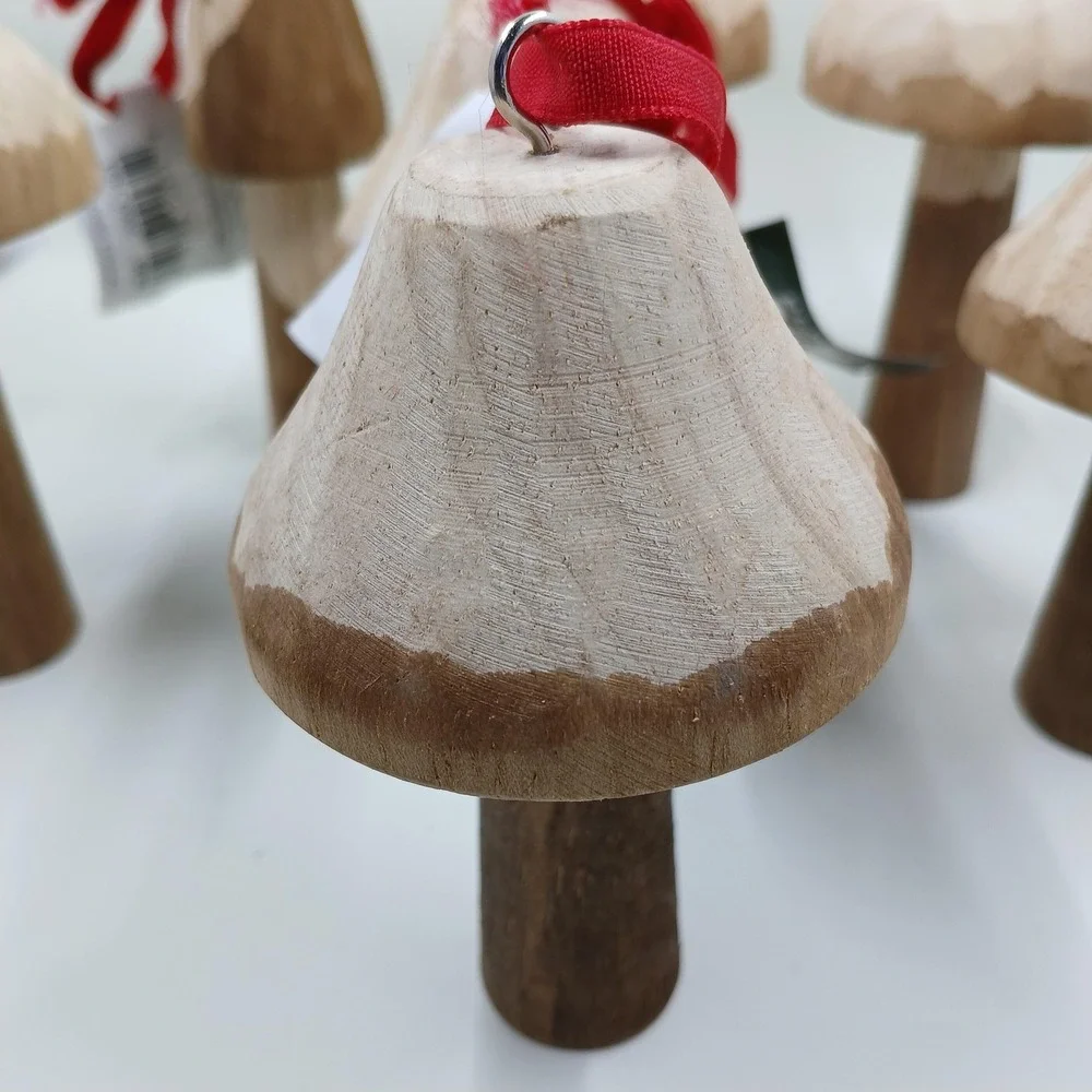 Place & Time Wooden Mushroom Christmas Ornaments Set Of‎ 7 Rustic Decor Holiday